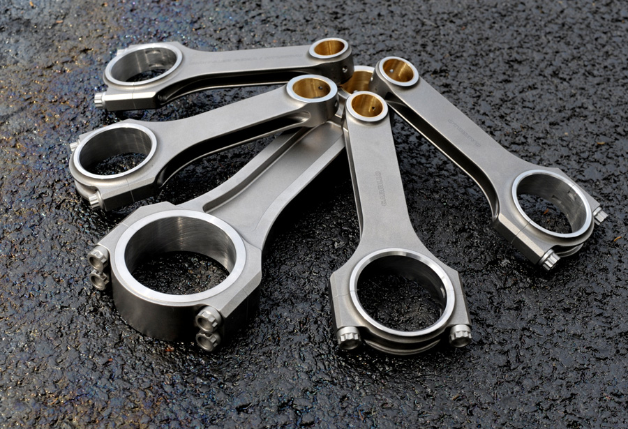 006-5asphault-copy-2 connecting rods arranged on asphalt