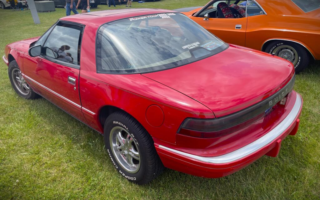 img_0396-1024x639-1 Rear quarter view of a Buick Reatta